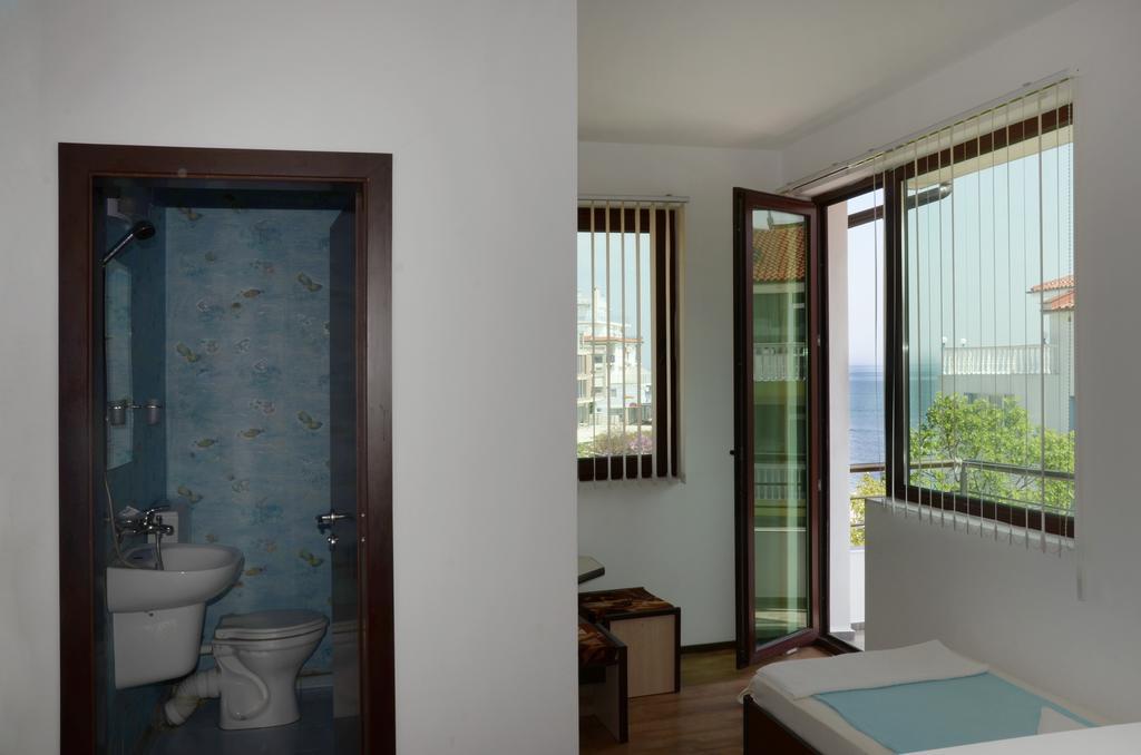Kani Studios Sozopol Phòng bức ảnh
